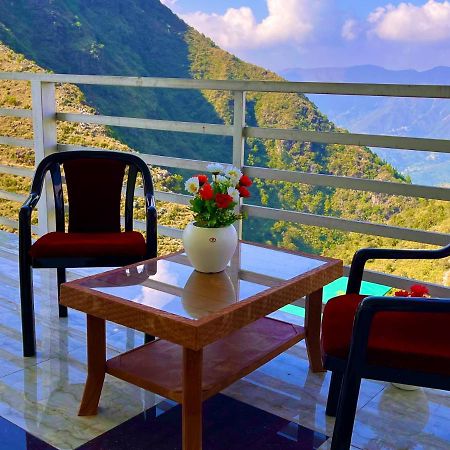 Sitara Resort, Scenic Mountain View Rooms With Balcony & Terrace 穆索里 外观 照片