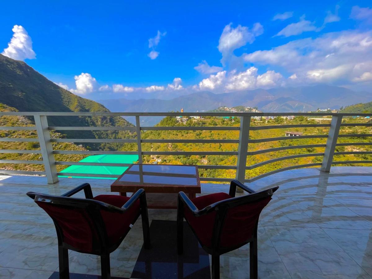 Sitara Resort, Scenic Mountain View Rooms With Balcony & Terrace 穆索里 外观 照片