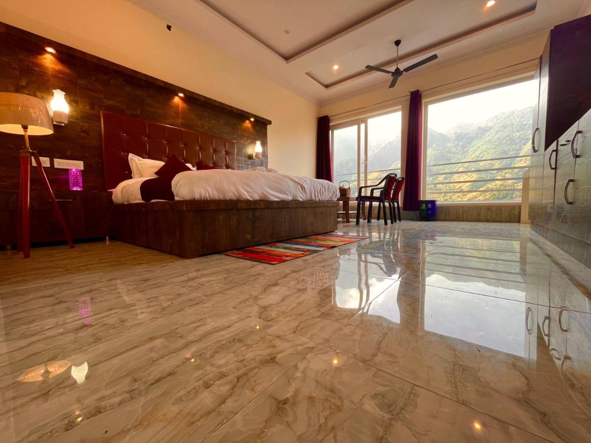 Sitara Resort, Scenic Mountain View Rooms With Balcony & Terrace 穆索里 外观 照片